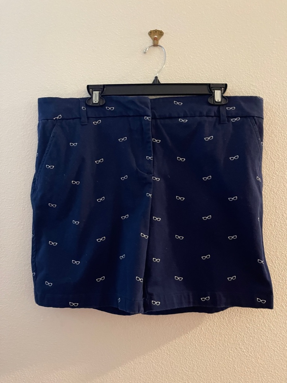 Izod Navy Blue Embroidered Eyeglass Print Shorts